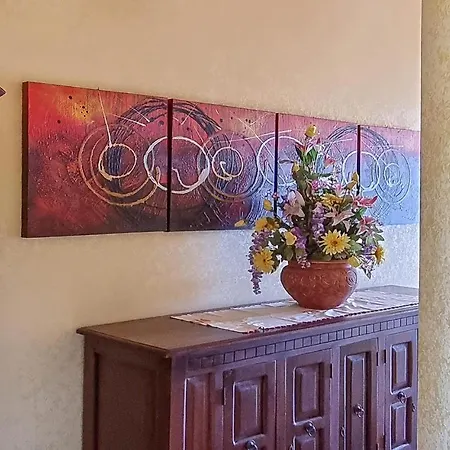Holiday home Stunning Home In Ricadi With Wifi Ricadi